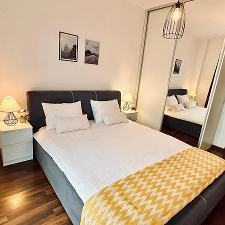 Apartment Bonjour With Terrace And Parking Cluj-Napoca